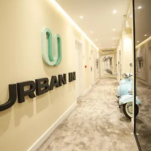 Otel Urbanin &, Tiran